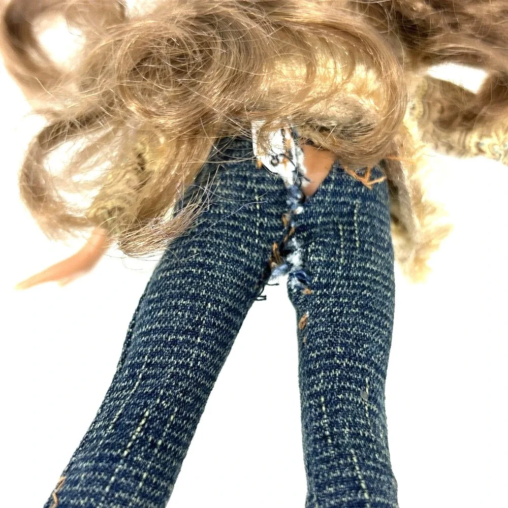 Bratz Style It Yasmin Doll First Edition Gold Denim Outfit + Brush & Top Vintage